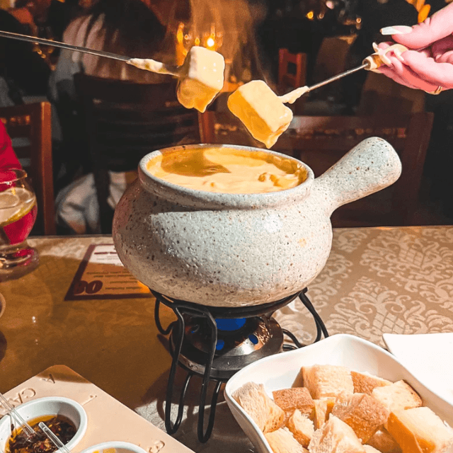 Melhores bares e restaurantes